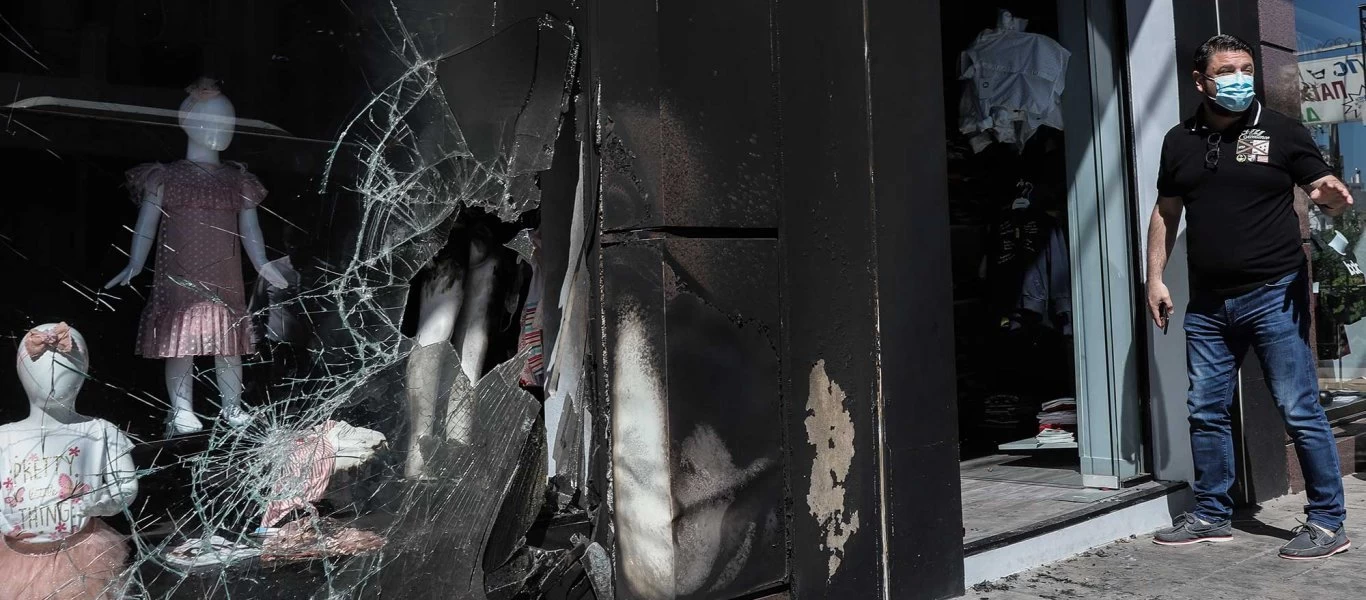 Ανάληψη ευθύνης για την επίθεση στα καταστήματα της συζύγου του Ν.Χαρδαλιά